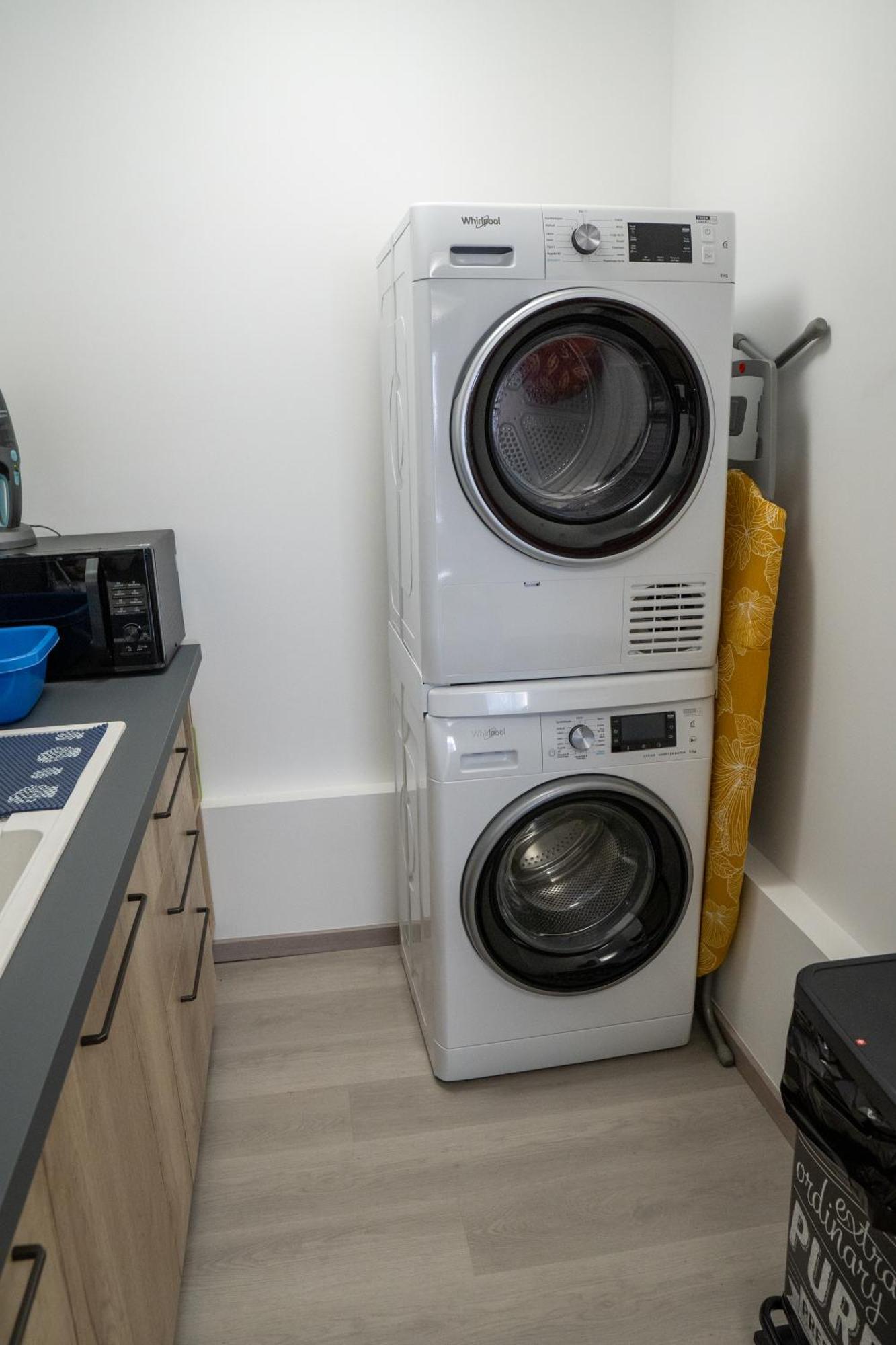 T2! 3 Ou 4 Personnes Centre Ville Neuf Avec Garage Sanary-sur-Mer Bagian luar foto